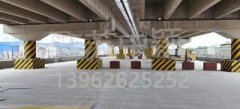 <b>中颖高架桥停车场车位划线施工项目</b>