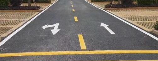 企业厂区道路划线首选——江苏中颖，专业、优质，让安全出行无忧